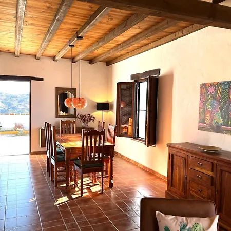 Holiday home Casa Del Burro Perezoso *